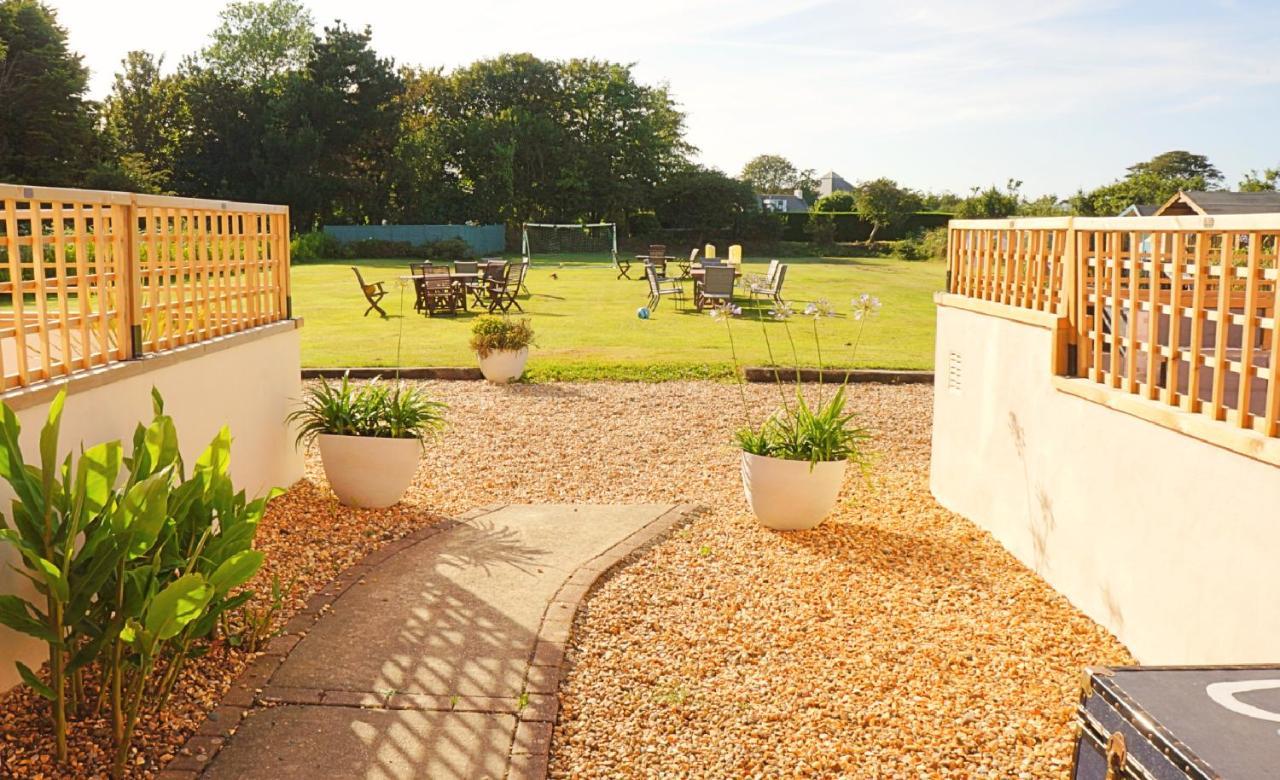 Ellingham Self-Catering Cottages Saint Peter Port المظهر الخارجي الصورة