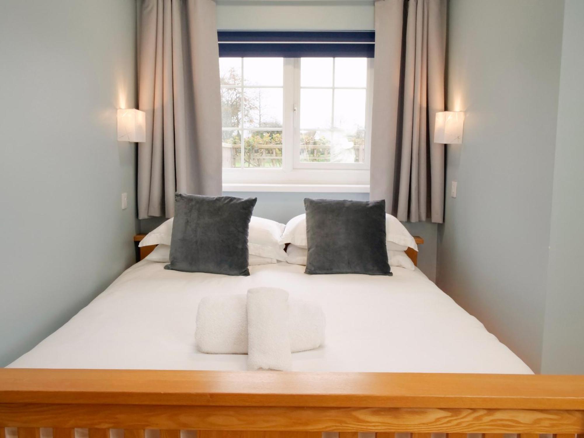 Ellingham Self-Catering Cottages Saint Peter Port الغرفة الصورة